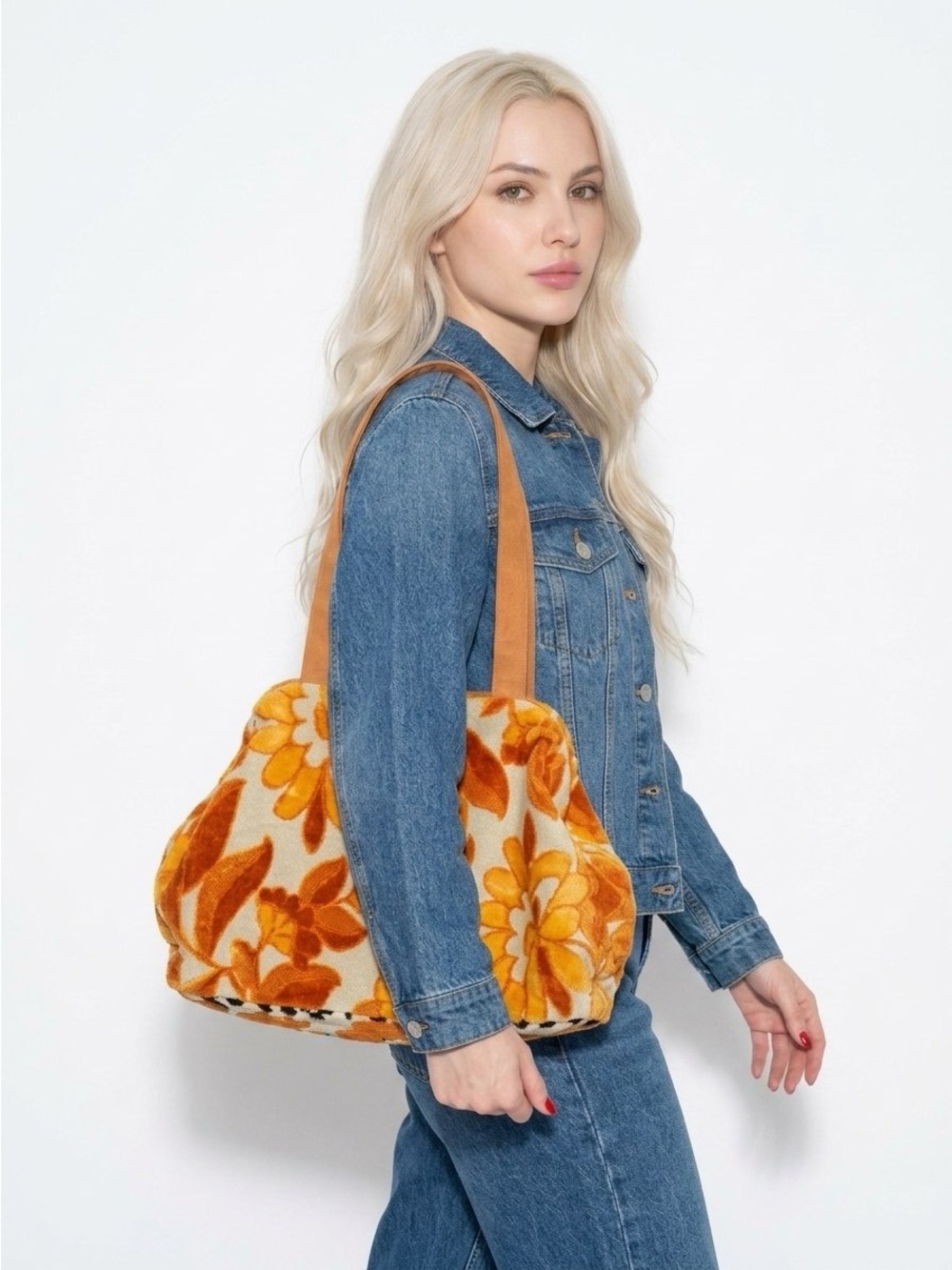 ATENTI FLORAL VELVET TOTE BAG ORANGE GOLD